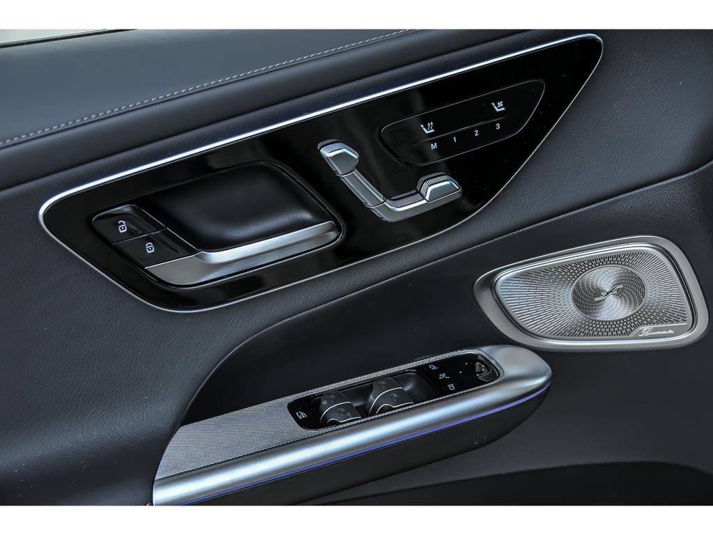 2026 Mercedes Benz GLC 300 4MATIC photo 7