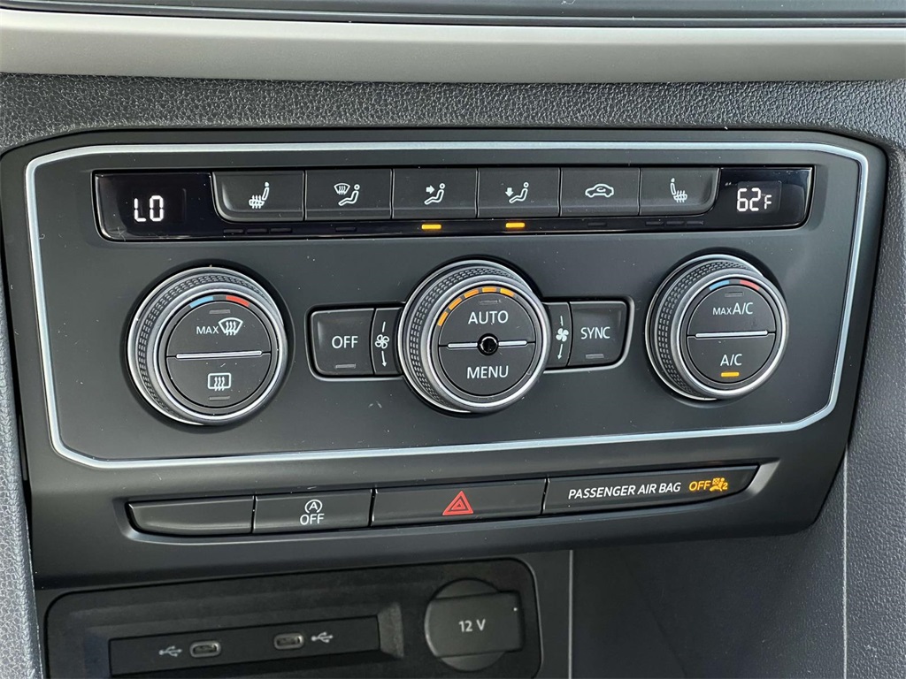 2021 Volkswagen Atlas Cross Sport SE Technology photo 24