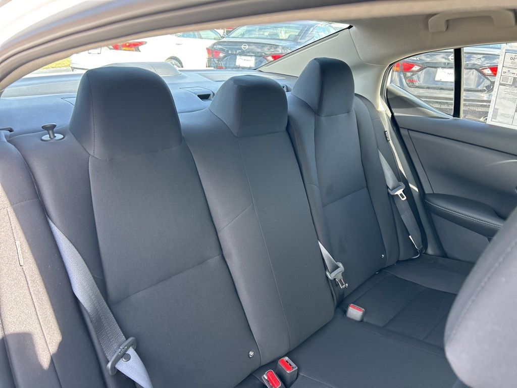 2025 Nissan Sentra S photo 38