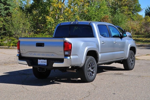 2023 Toyota Tacoma SR5 4x4 Double Cab photo 3