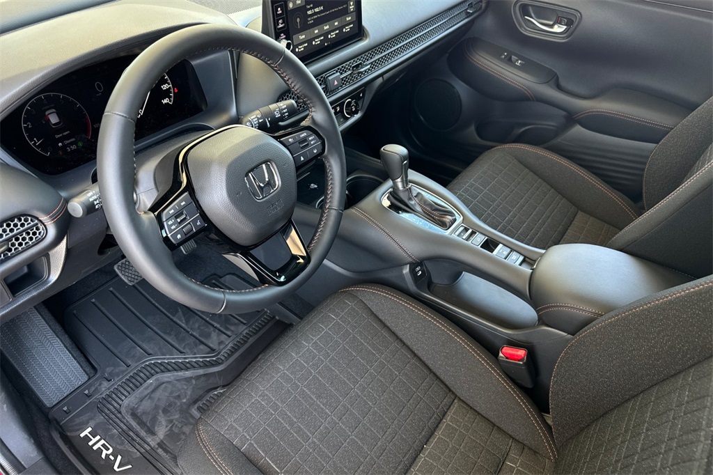 2026 Honda HR-V Sport photo 6