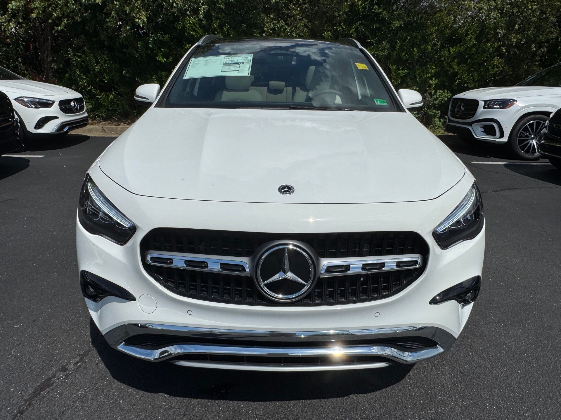 2026 Mercedes Benz GLA 250 4MATIC photo 2