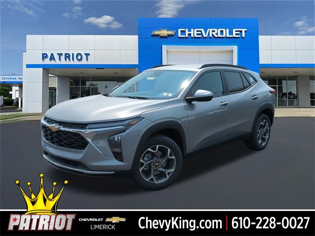 New 2025 Chevrolet Trax FWD LT