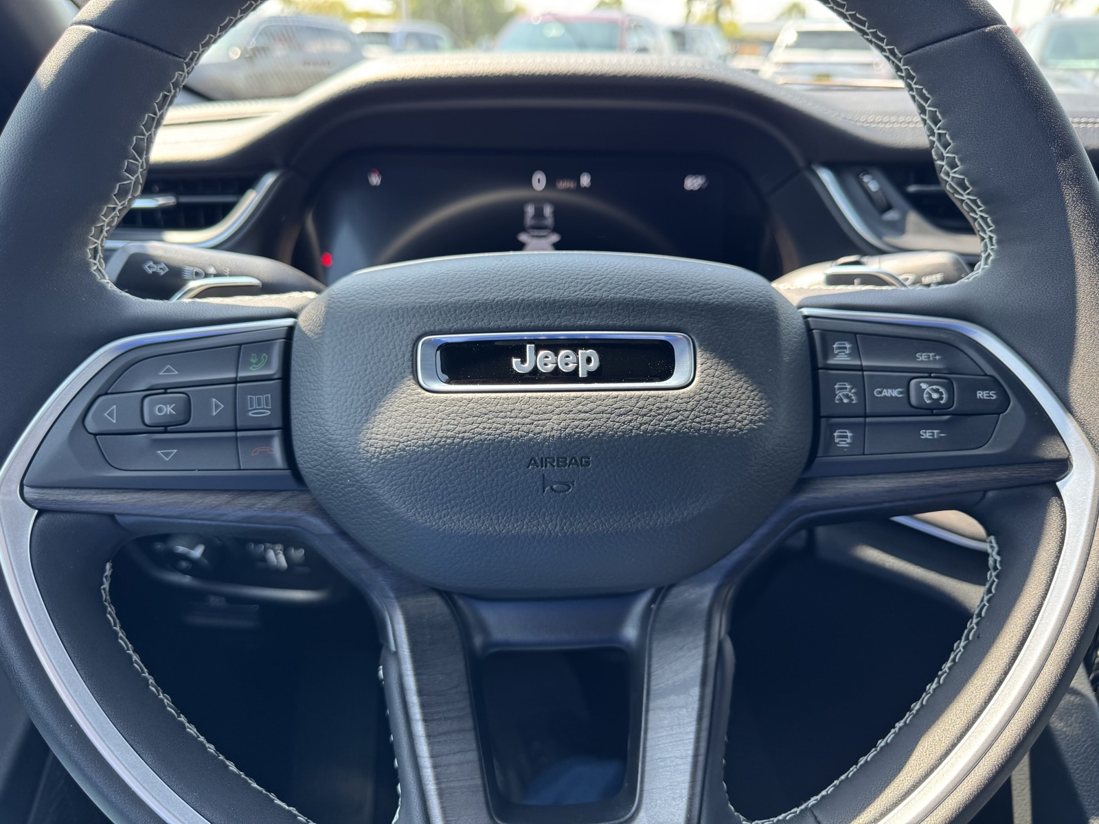2025 Jeep Grand Cherokee Limited photo 20