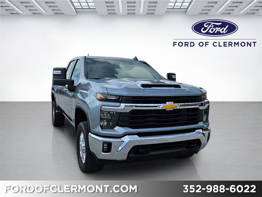 2024 Chevrolet Silverado 2500HD LT's photo
