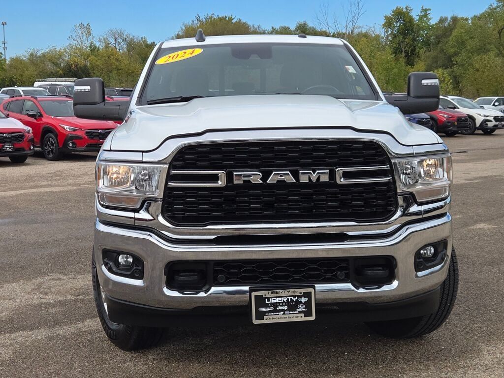 2024 Ram 2500 Big Horn photo 4