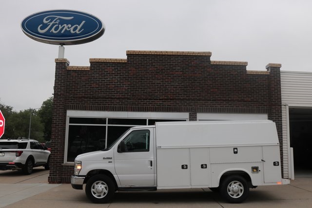 2016 Ford E-Series Cutaway