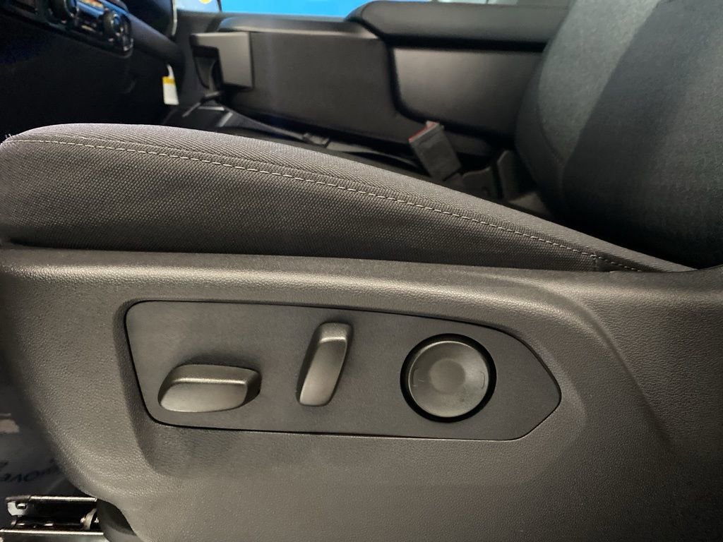 2026 Chevrolet Silverado 1500 LT photo 10