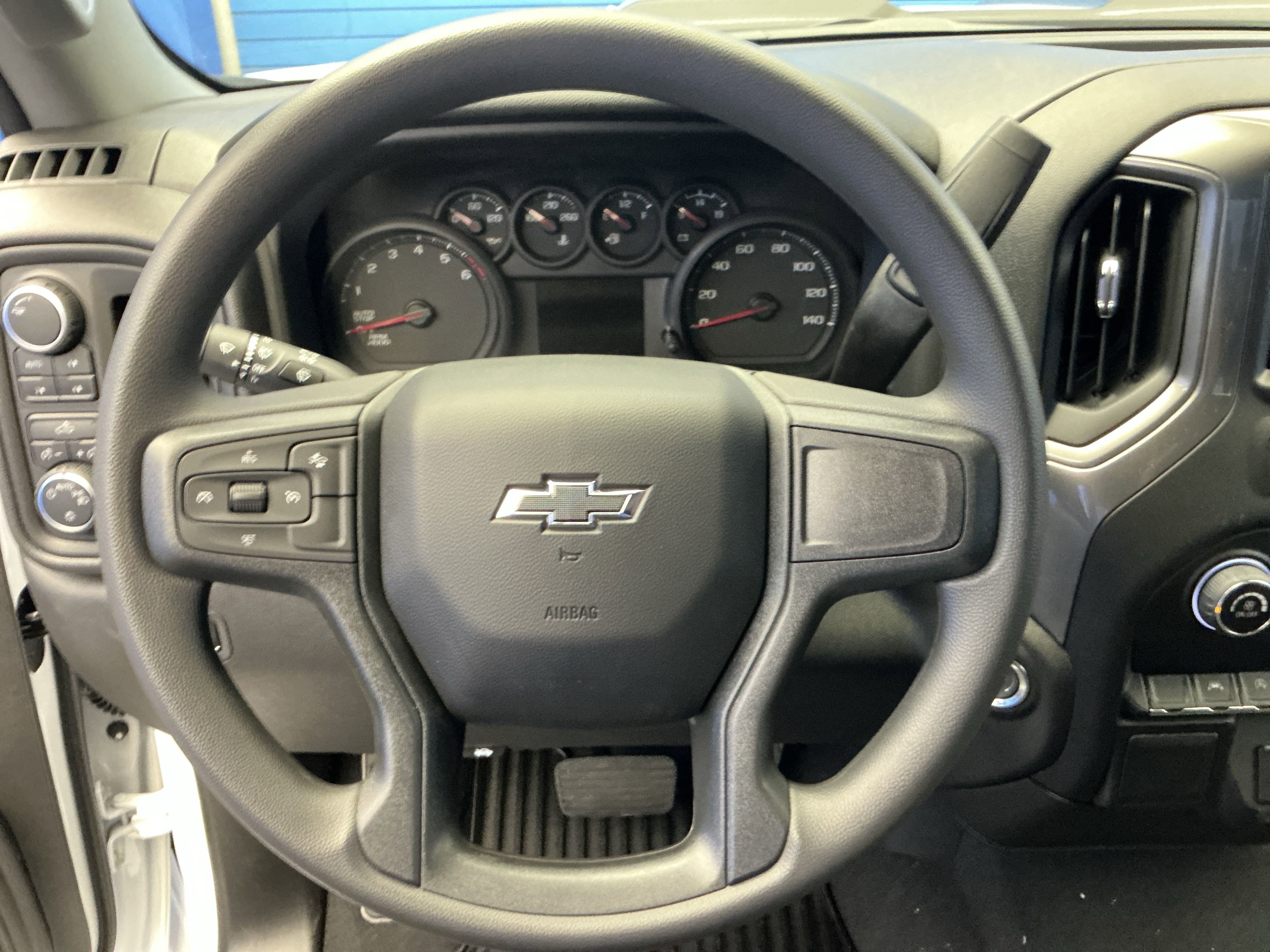 2025 Chevrolet Silverado 1500 Custom Trail Boss photo 10