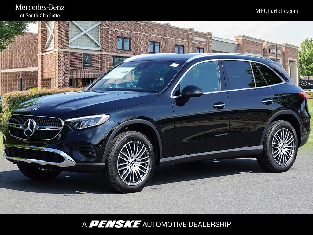 2025 Mercedes-Benz GLC Base's photo
