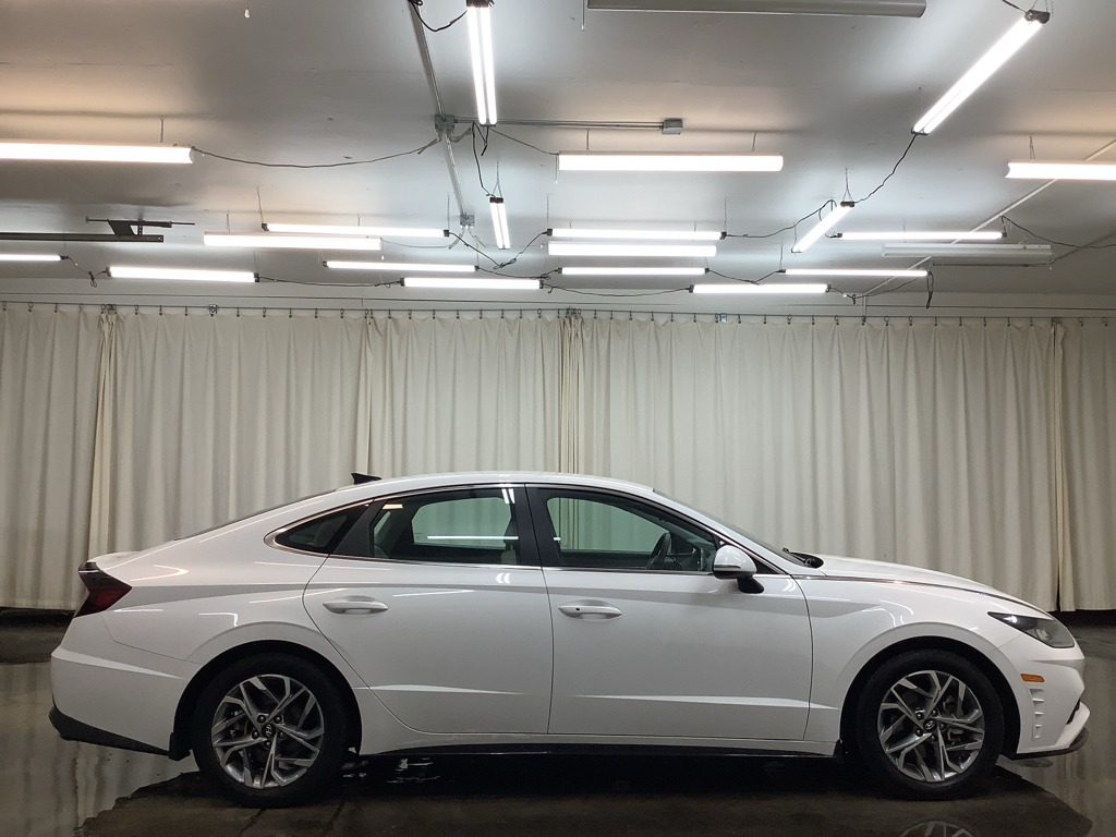 2023 Hyundai Sonata SEL photo 4