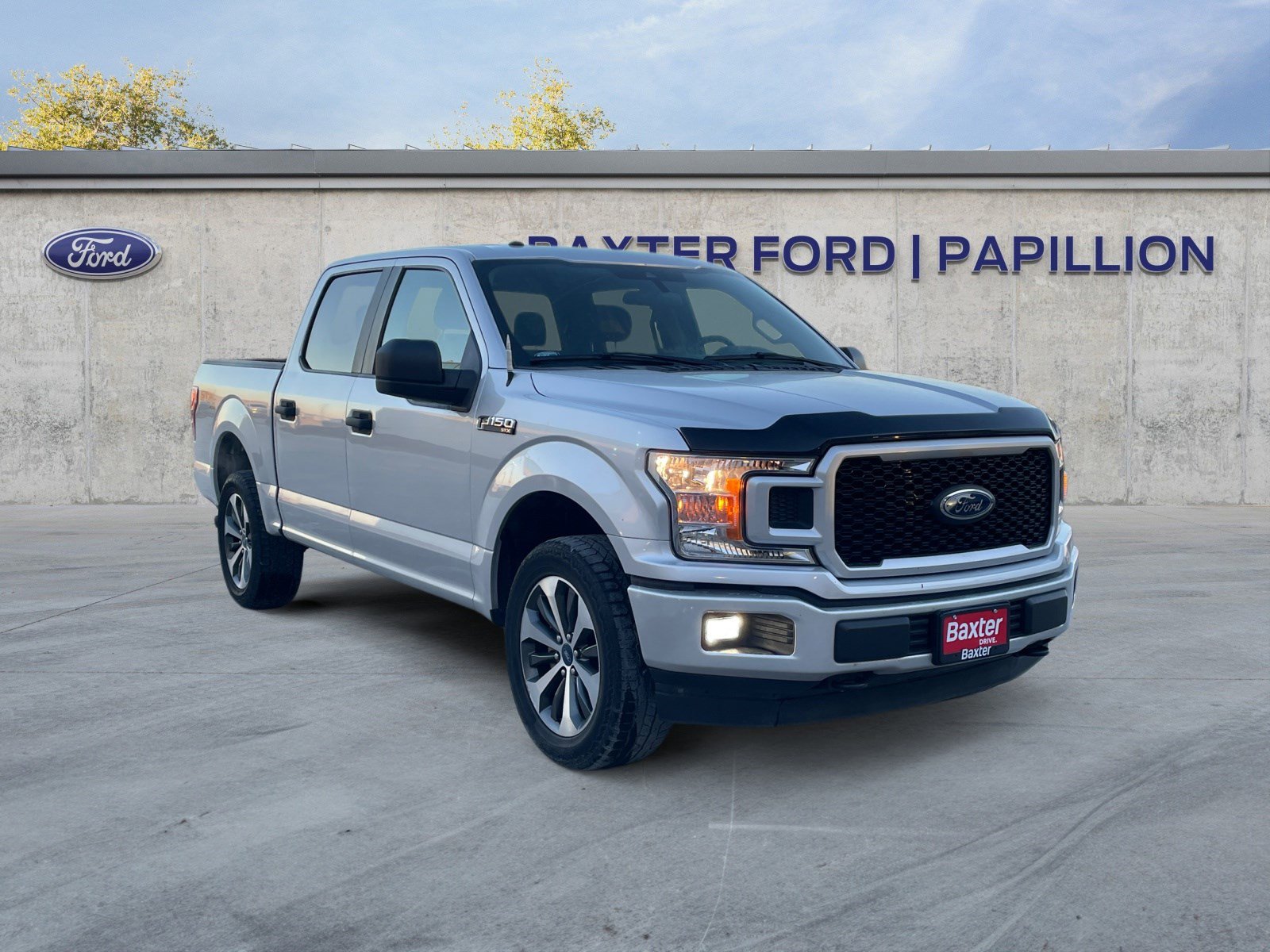 2019 Ford F-150 XL's photo