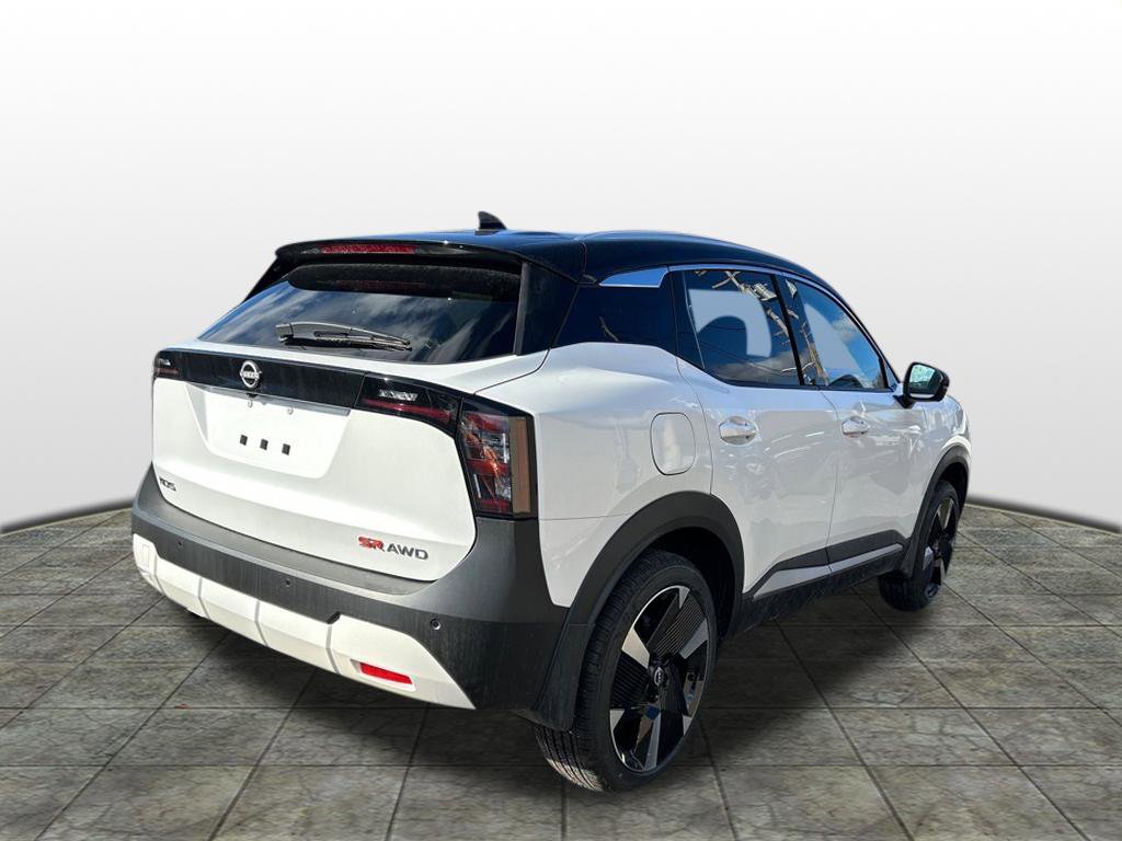 2025 Nissan Kicks SR photo 3