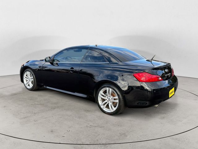 2010 Infiniti G37 Base photo 3