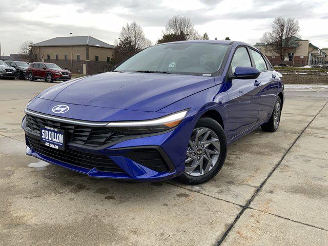 2026 Hyundai Elantra Blue's photo