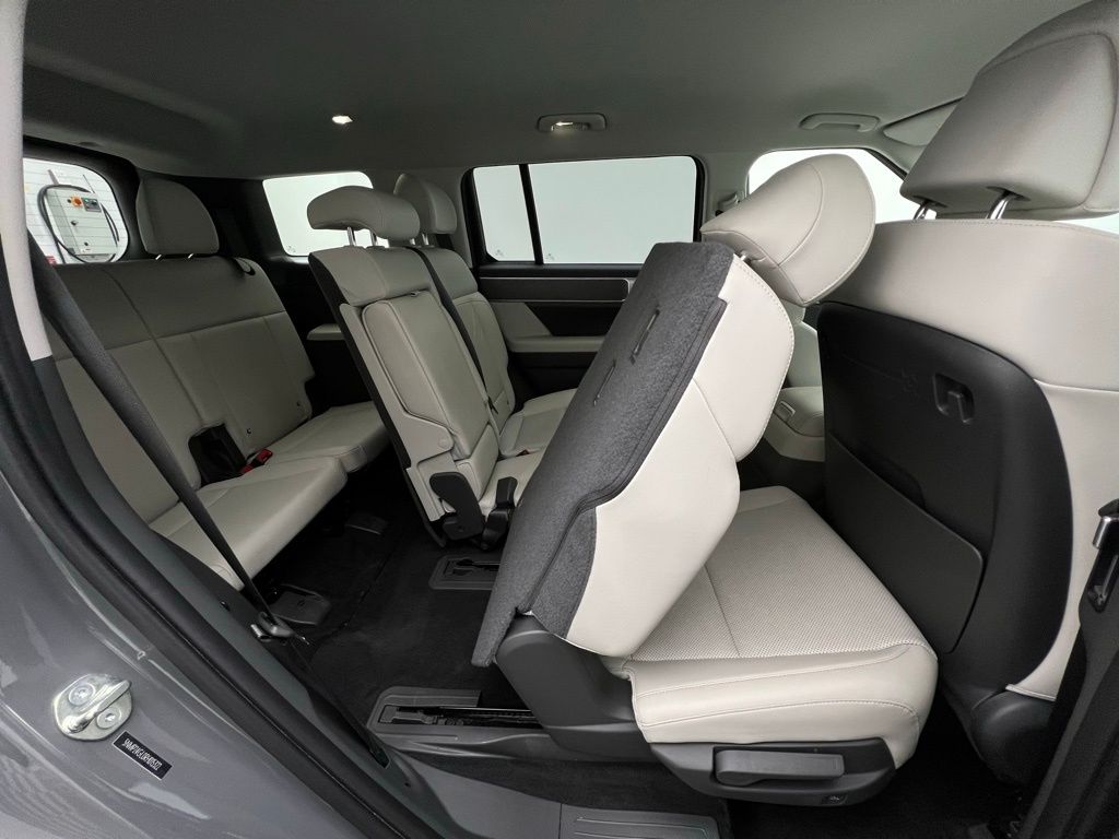 2024 Hyundai Santa Fe SEL photo 17