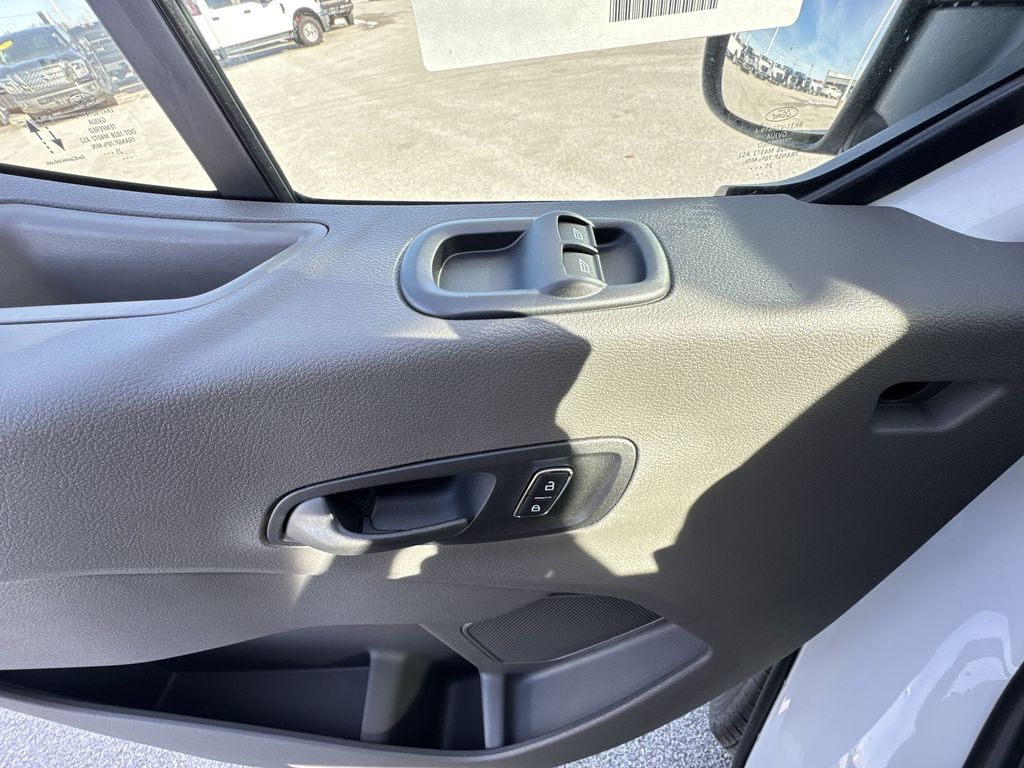 2026 Ford Transit Cargo photo 3