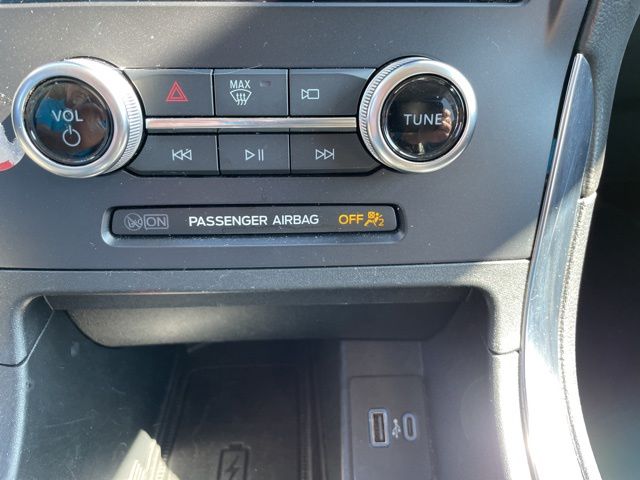 2024 Ford Edge Titanium photo 14