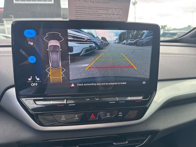 2023 Volkswagen ID.4 Pro Plus photo 21