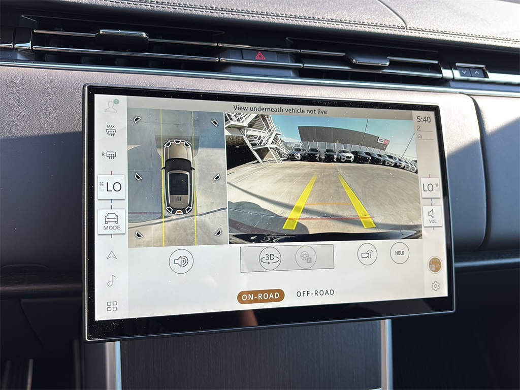2025 Land Rover Range Rover SE photo 27