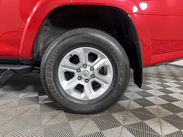2022 Toyota 4Runner SR5 Premium photo 24