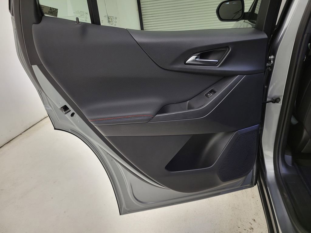 2026 Chevrolet Equinox RS photo 32