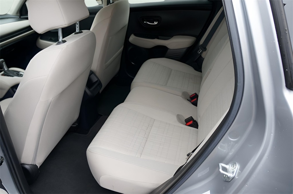 2023 Honda HR-V LX photo 2