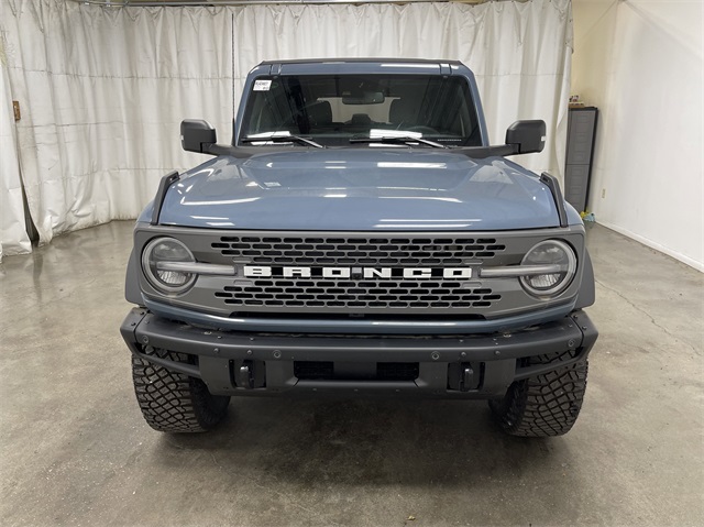 2024 Ford Bronco Badlands photo 2