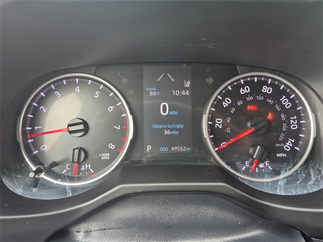 2019 Toyota RAV4 LE photo 17