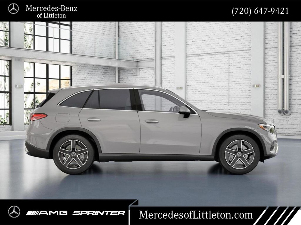 2026 Mercedes Benz GLC 300 4MATIC photo 2