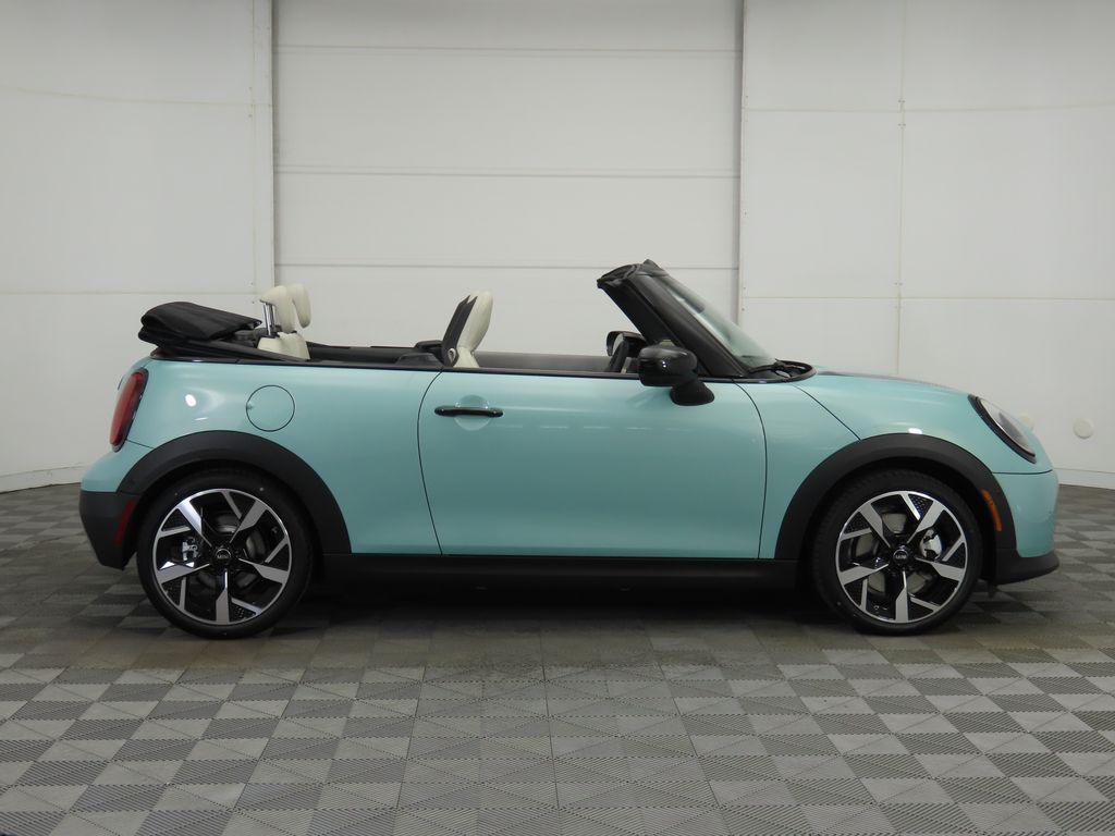 2026 Mini Cooper Convertible Iconic photo 4