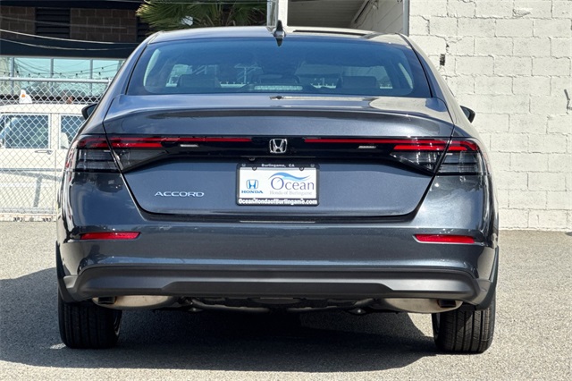 2025 Honda Accord SE photo 4