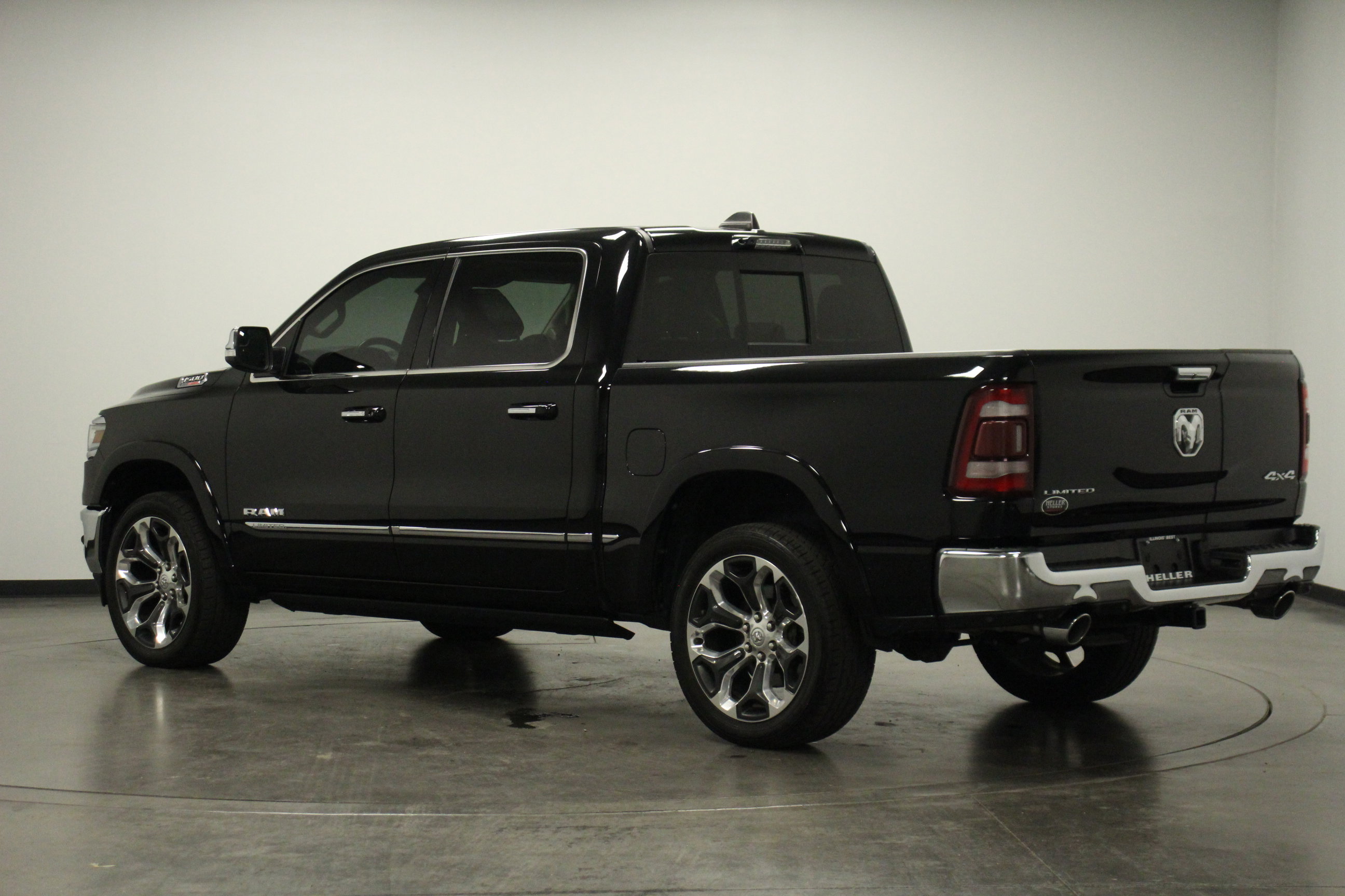 2022 Ram 1500 Limited photo 5