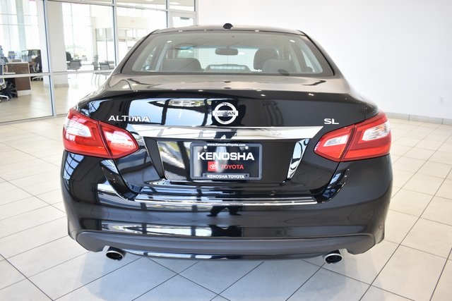 2017 Nissan Altima 2.5 SL photo 8