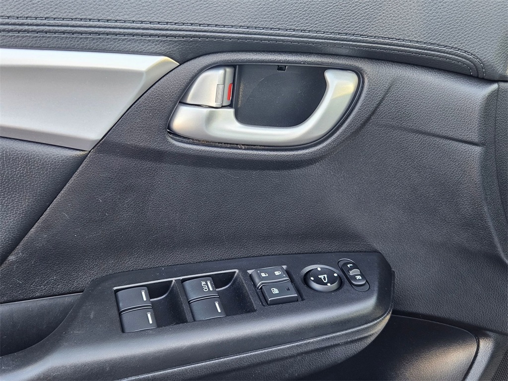 2015 Honda Civic EX-L photo 10