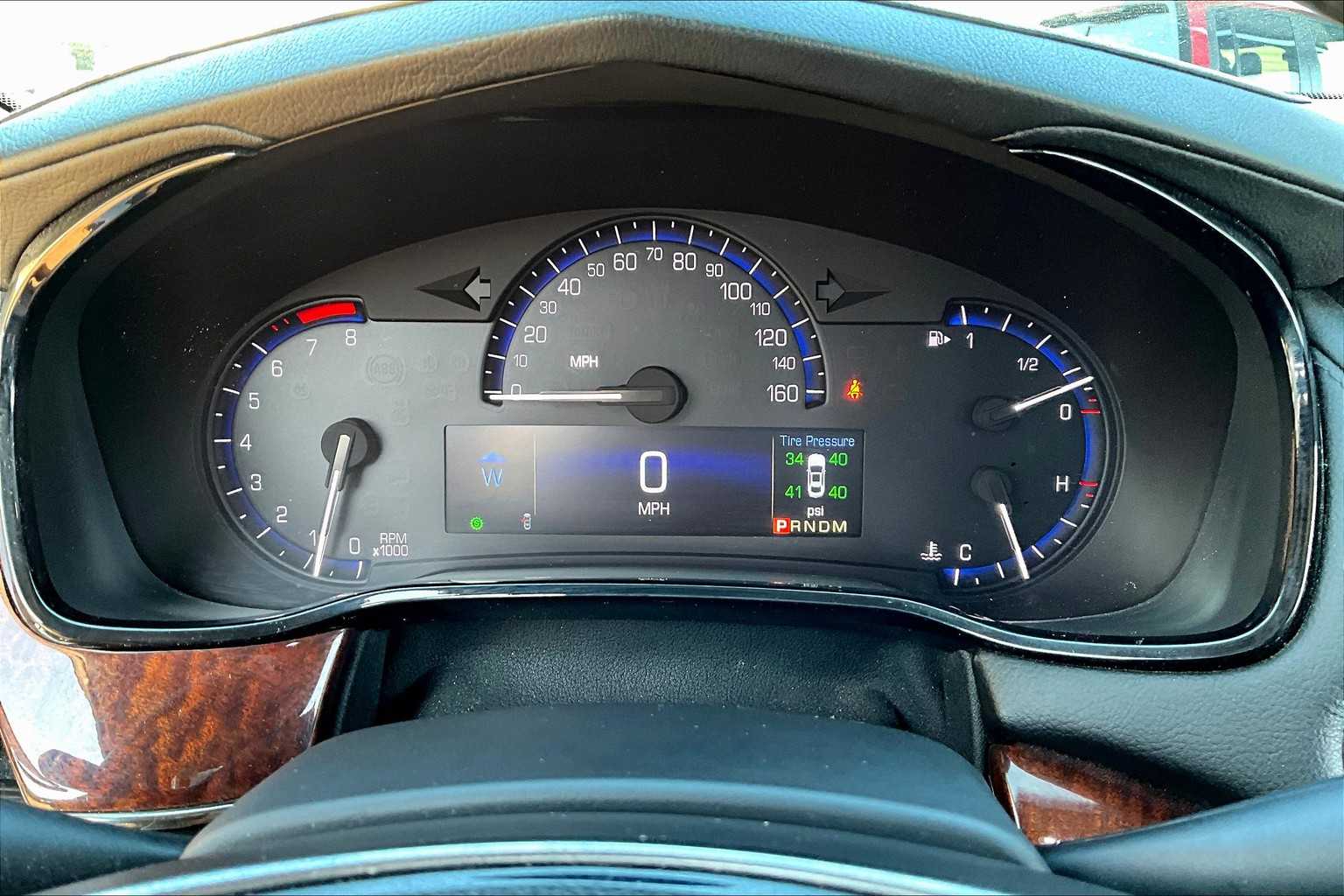2014 Cadillac CTS Luxury photo 21