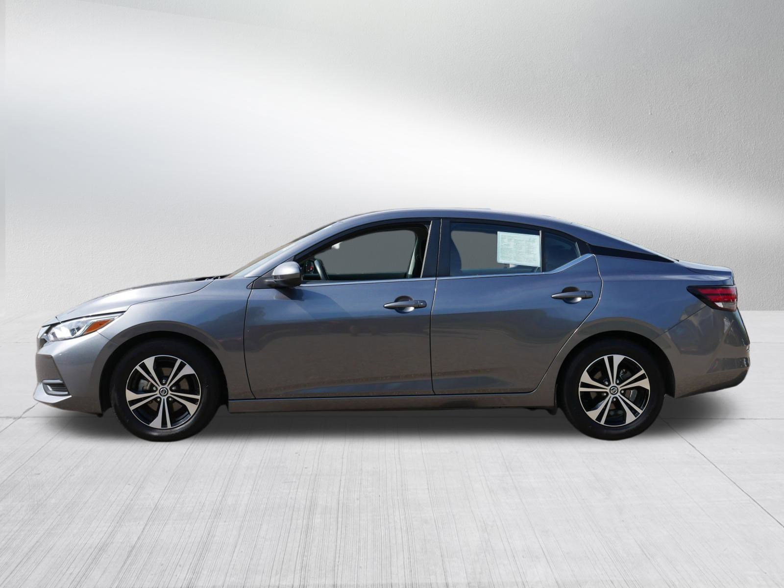 2023 Nissan Sentra SV photo 4
