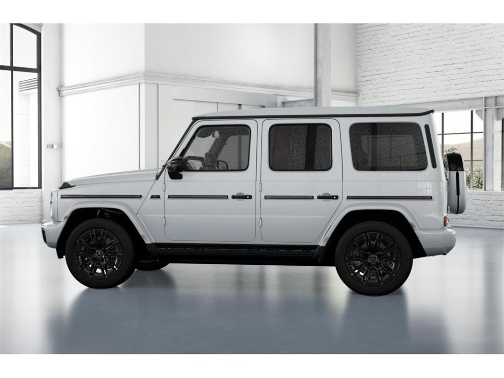 2025 Mercedes Benz G photo 31