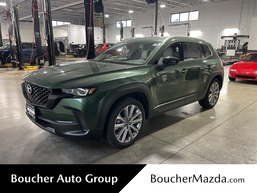 2026 Mazda CX-50 Premium's photo