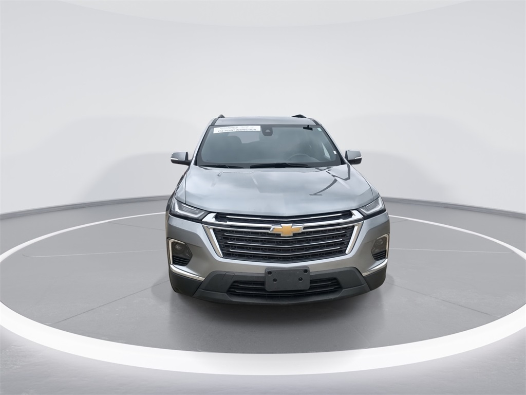 2023 Chevrolet Traverse photo 2