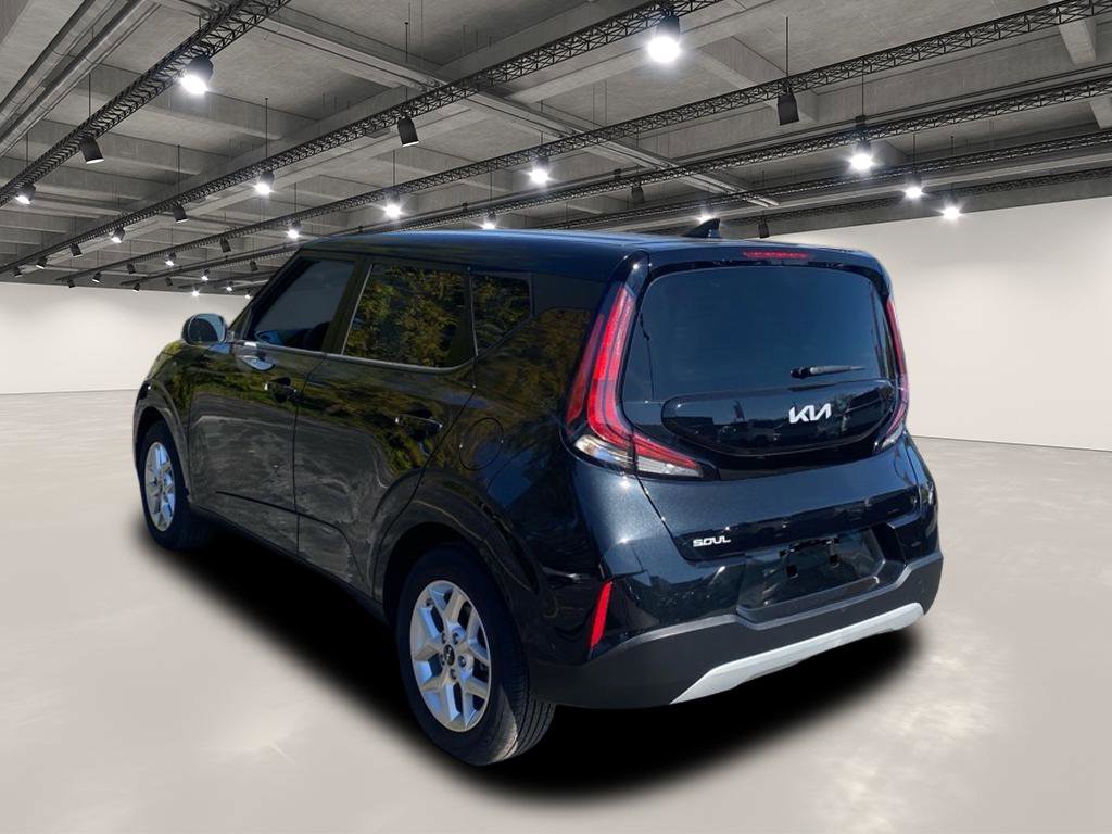 2024 Kia Soul LX photo 4