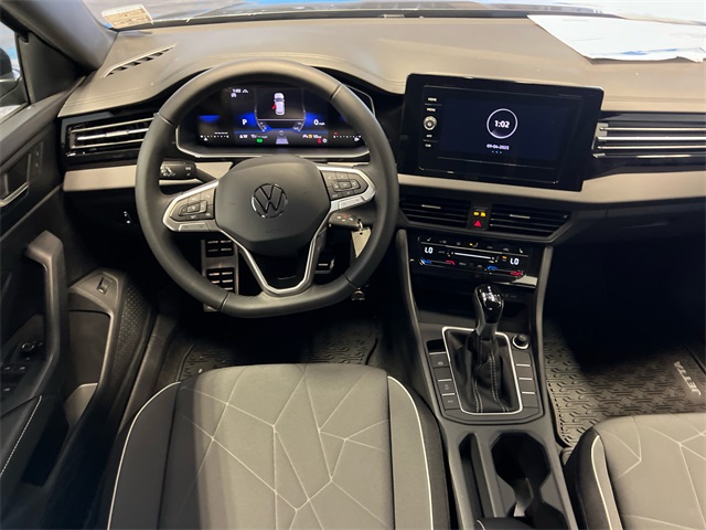 2025 Volkswagen Jetta 1.5T Sport photo 11