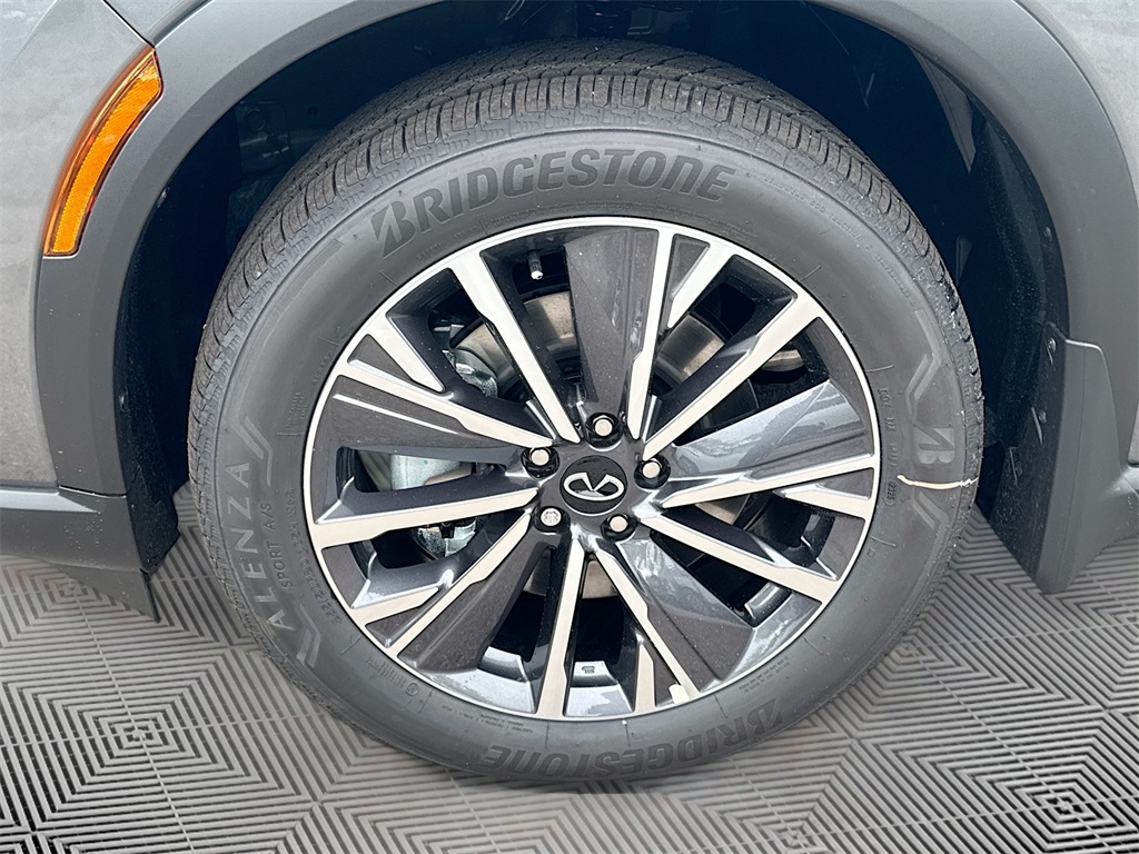 2026 Infiniti QX60 Luxe photo 34