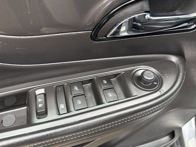 2019 Buick Encore Preferred photo 17
