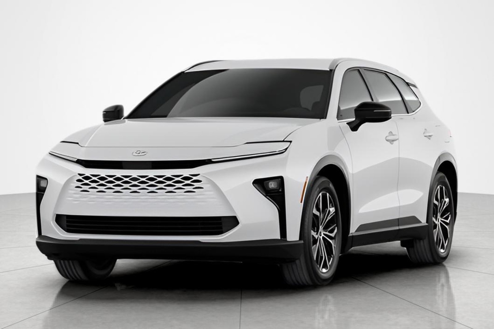 2025 Toyota Crown Signia XLE's photo