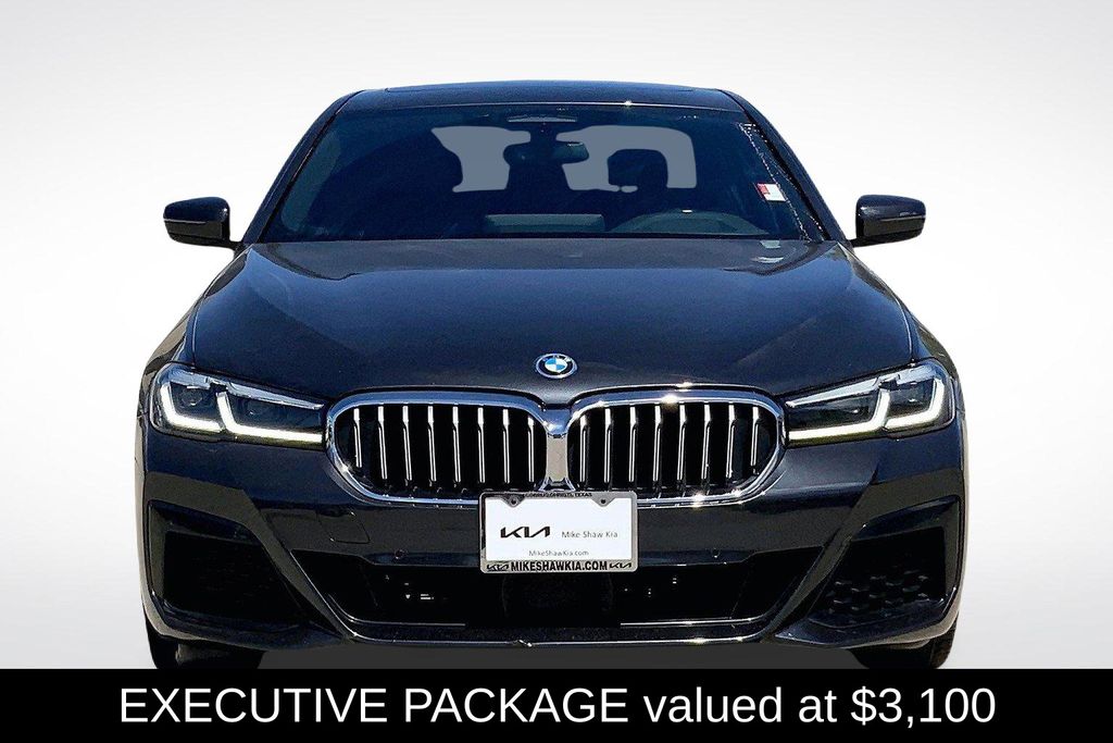 2022 Bmw 530e photo 2