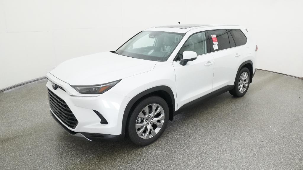 2026 Toyota Grand Highlander Limited's photo