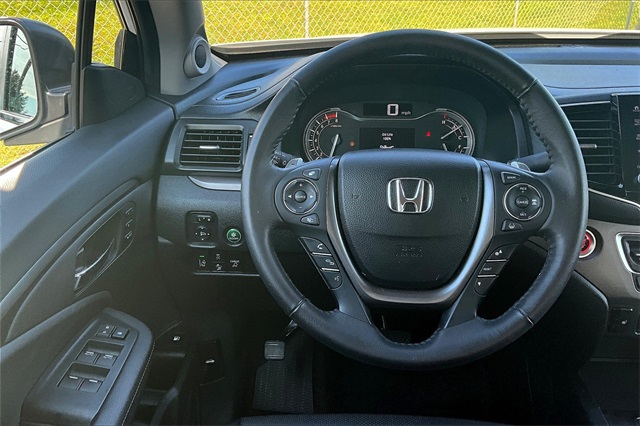 2023 Honda Ridgeline RTL photo 8