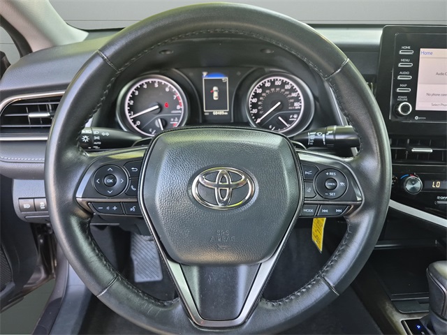 2024 Toyota Camry SE photo 10