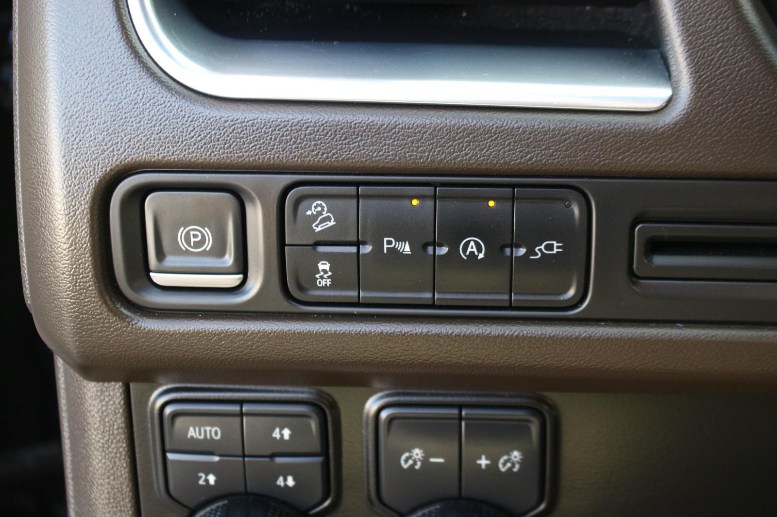 2021 Chevrolet Tahoe Z71 photo 31